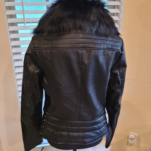 Guess Leather Jacket with Fur - Picture 10 of 10